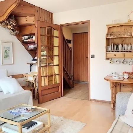 Apartment Eperviere Апартаменты